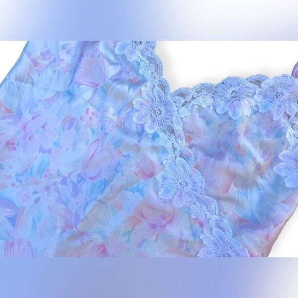 Miss Elaine Vintage 60s-70s Union Made Lace Tulips Cami in Pink & Blue Like New - Picture 3 of 9